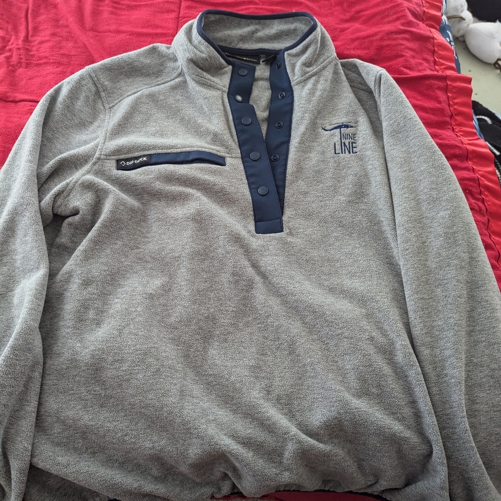 Dri-duck nine line quarter length fleece